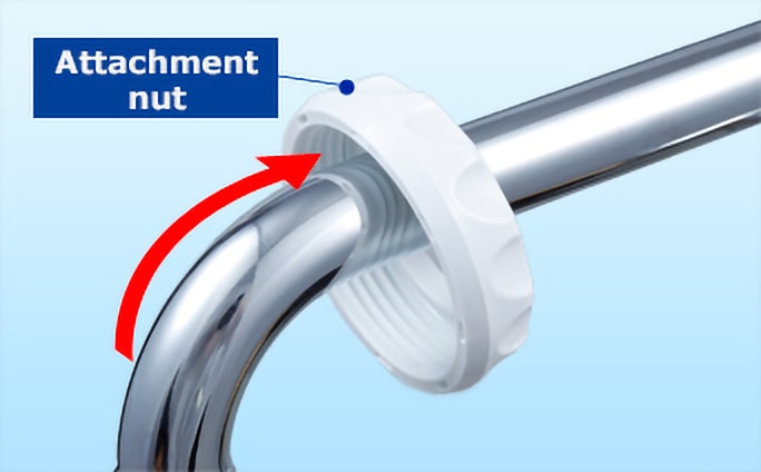 Set the attachment nut to the faucet.